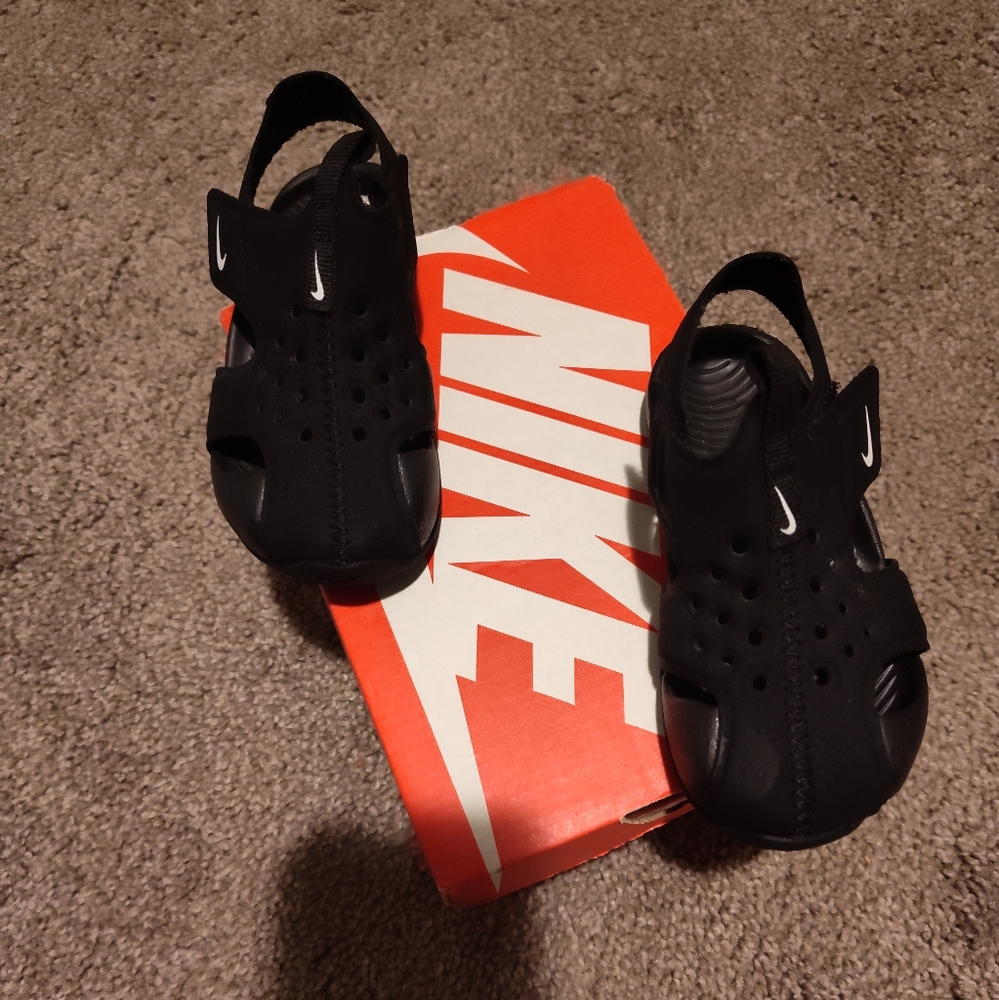 Nike Sunday Shoes